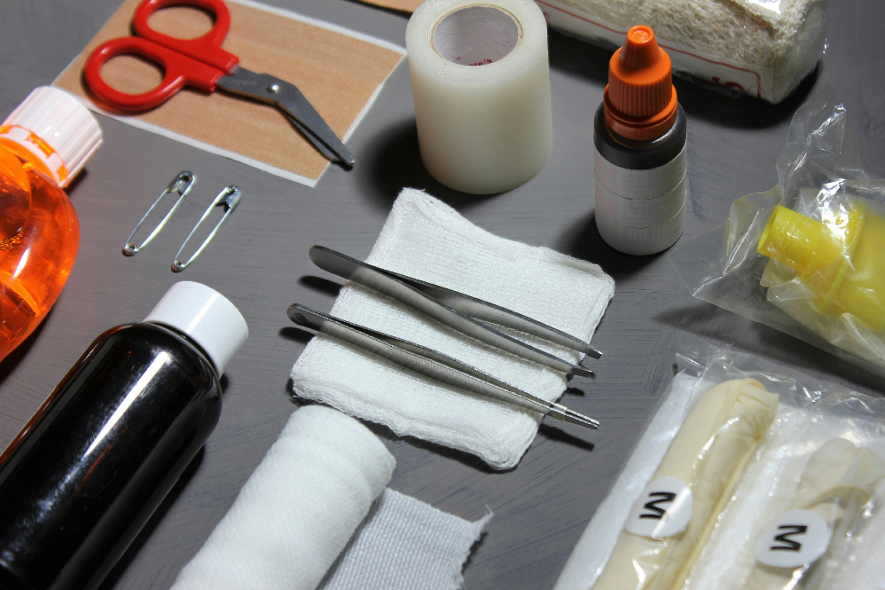 Pet First Aid Kit at Home